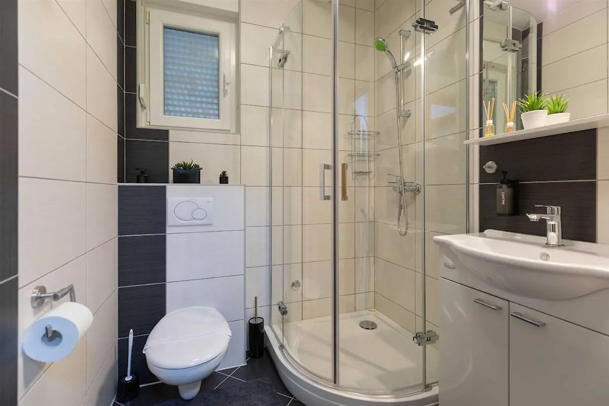 Sea & Stone Apartment No 3 In Starigrad كرواتيا