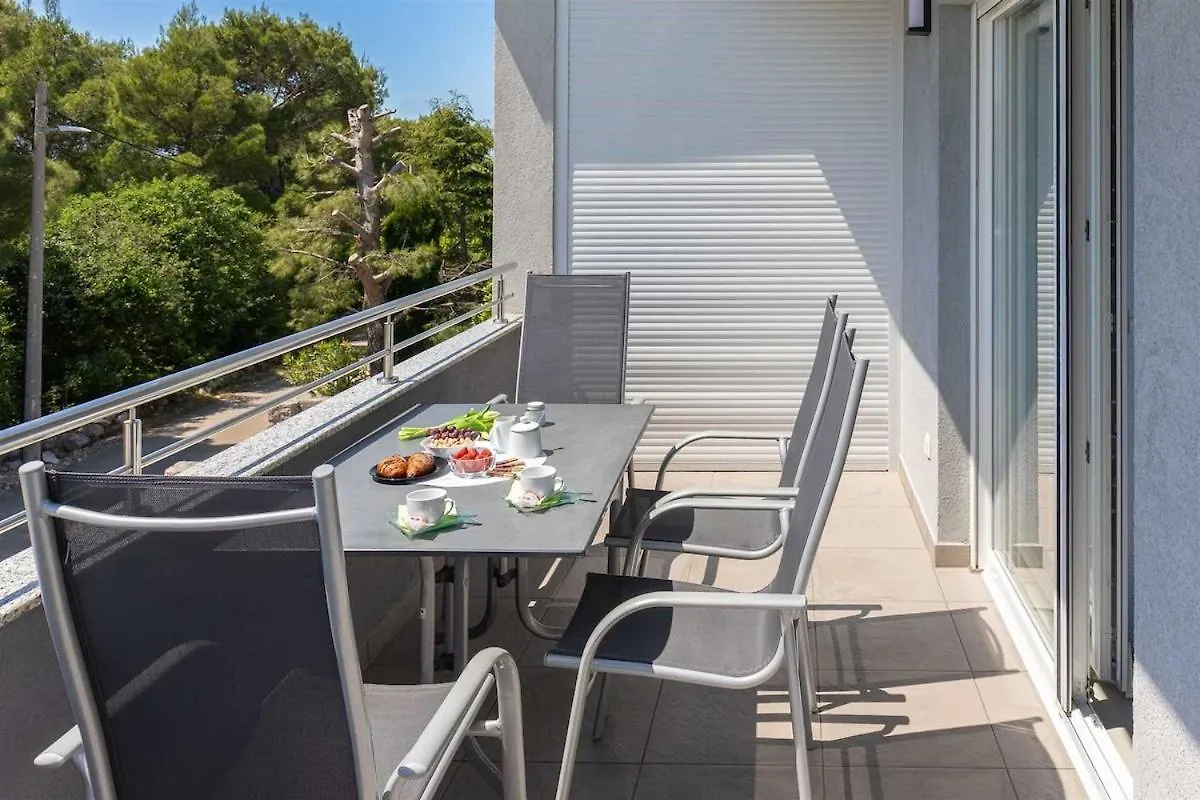 Sea & Stone Apartment No 3 In Starigrad كرواتيا