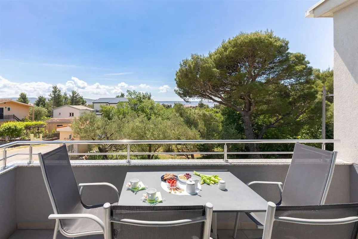 Sea & Stone Apartment No 3 In Starigrad 0*, ستاريغغاد باكلينتسا كرواتيا